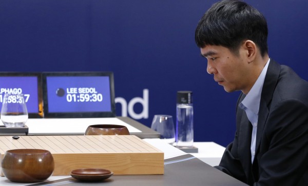 韓國棋手李世乭，目前與AlphaGo對戰以1勝3敗落後。（資料照，美聯社）