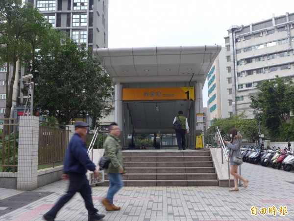 圖為台北捷運菜寮站。示意圖與文無關（資料照，記者李雅雯攝）