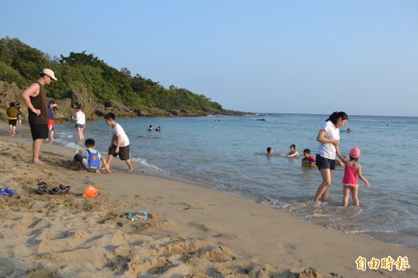 今年的墾丁音樂季少了春浪及泡泡趴。（記者侯承旭攝）