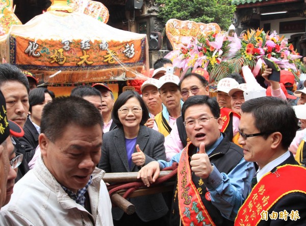 總統馬英九昨參加外埔區台灣道教總廟無極三清總道院啟建護國祈安植福息災大法會。（記者歐素美攝）