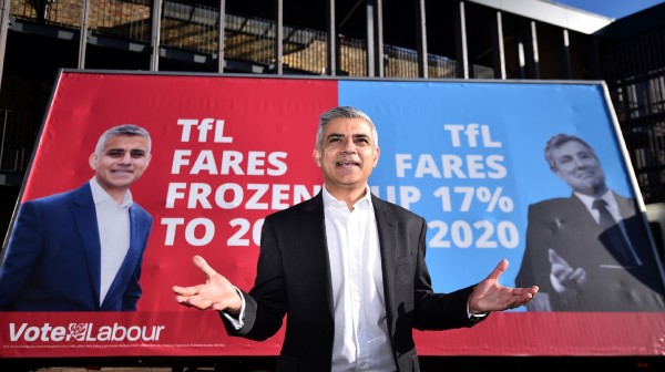 代表英國工黨角逐倫敦市長寶座的薩迪克．汗（Sadiq Khan）是位穆斯林，若他能夠在下週四的選舉中獲勝，將成為倫敦首位穆斯林市長。（法新社）