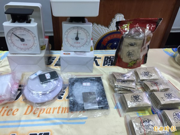 毒品包自創「邀」品牌、LOGO，分裝場藏身台南華廈，被高市刑大偵八隊破獲。（記者黃良傑攝）