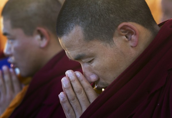 中國當局「整頓」西藏色達喇榮五明佛學院，超過一半的僧尼眾將被逐出寺院。圖與新聞無關。（美聯社）