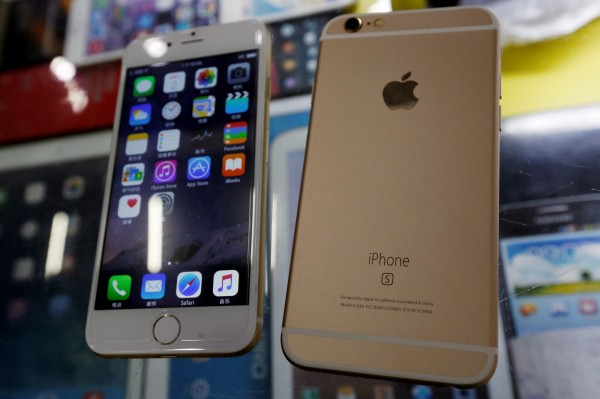 中国北京财产智慧局作出裁定，认为苹果的iPhone 6和iPhone 6 Plus两款手机的外观设计侵犯了佰利公司所享有的权利。（路透）