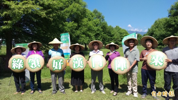 宜蘭縣政府招募42名農務員，額滿為止。（記者朱則瑋攝）