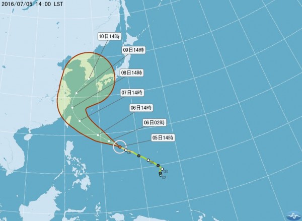 尼伯特路徑偏南，預計明日下午發布海上警報。（圖片截取自「中央氣象局」）