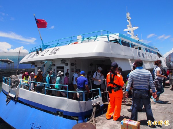 受尼伯特颱風影響，全台陸海空交通皆有異動。（資料照，記者王秀亭攝）