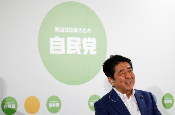 日媒報導，日本首相安倍晉三擬在8月3日改組內閣，並進行自民黨高層人事調整。（路透）