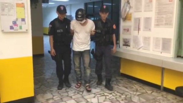 嫌犯蘇姓男子遭警方移送法辦。（記者徐聖倫翻攝）
