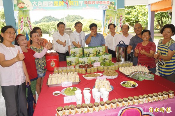 大內酪梨節即將登場，邀請民眾一同前來品嚐酪梨好滋味。（記者林孟婷攝）