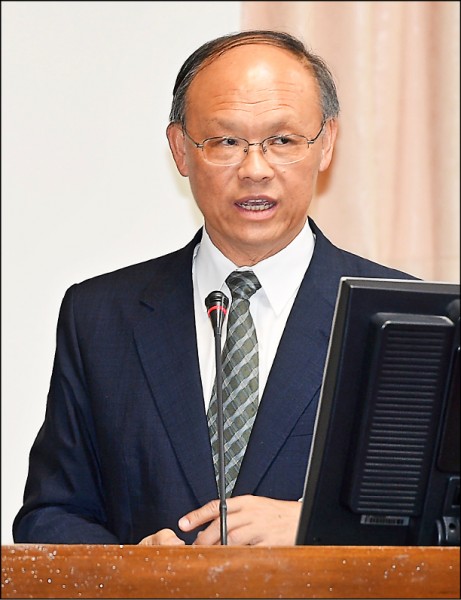 蔡總統特任馬政府時期的經濟部長鄧振中為行政院政務委員。(資料照) 蔡總統特任馬政府時期的經濟部長鄧振中為行政院政務委員。(資料照)