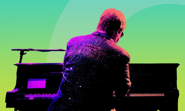 蘋果音樂節10周年，找來艾爾頓、強 （Elton John）打前鋒，將於9月18日在倫敦圓屋劇場開唱。（Apple提供）