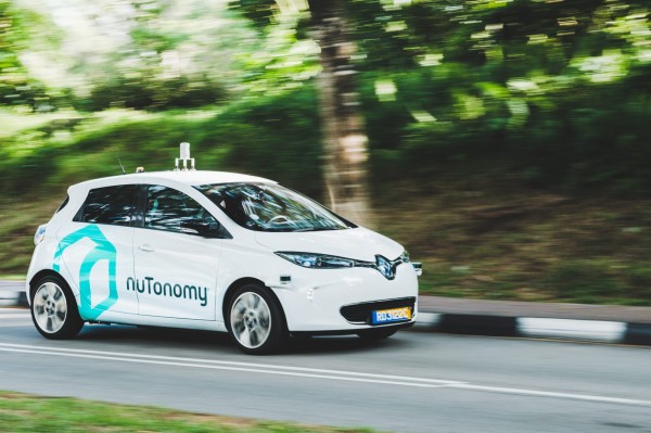 nuTonomy今（25）日在新加坡推出自動駕駛計程車車隊的線上叫車服務，同時也是全世界首批提供上路載客服務的無人車車隊。（歐新社）