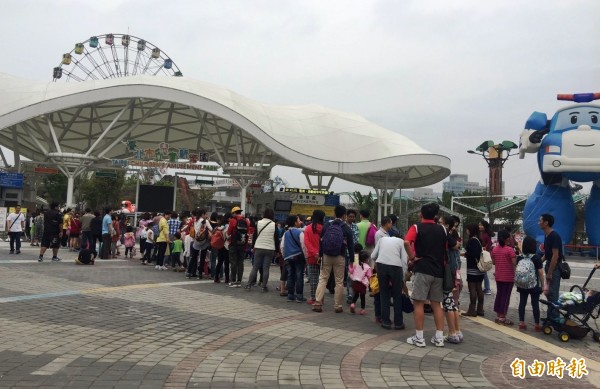 台北市兒童新樂園9月1日起推出月票，週一至週五不限次數入園、入園後無限暢玩。（記者謝佳君攝）