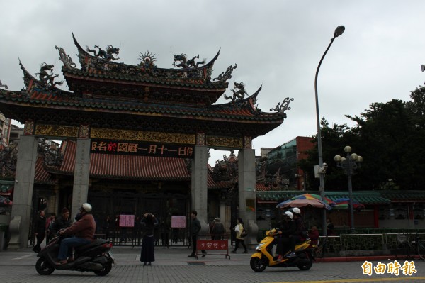 台北龍山寺。（資料照）