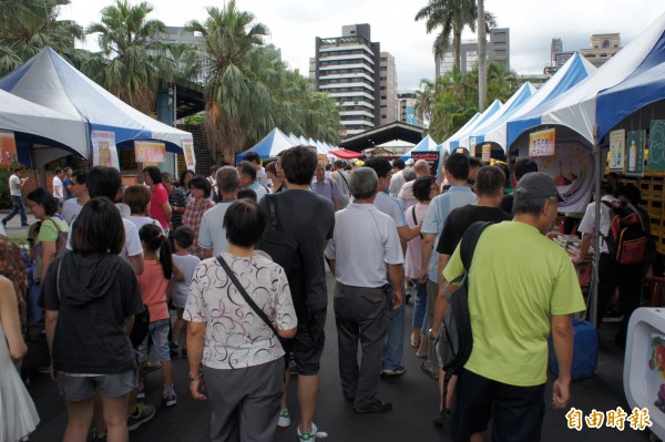 台北市政府統計，今年上半年老年人口數已超過40萬，佔全市總人口比率超過15％。（記者黃建豪攝）