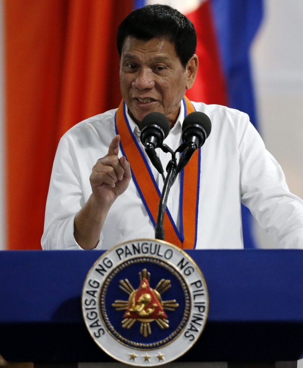 菲律賓總統杜特蒂週三表示，他下令國防部長，不要為明年的美、菲軍事演習作準備。（資料照，歐新社）