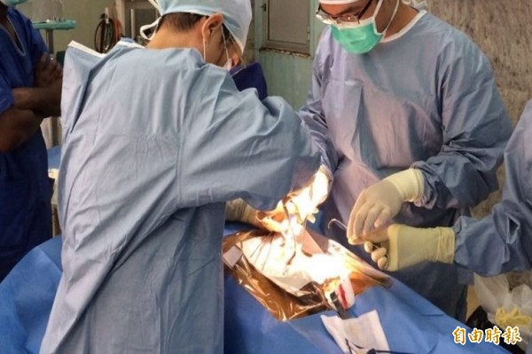 台灣小兒外科醫師招募不到新血，有國內醫師感嘆，未來10年內小兒外科恐面臨熄燈，以後孩子只能到國外開刀了。（資料照，記者邱芷柔攝）