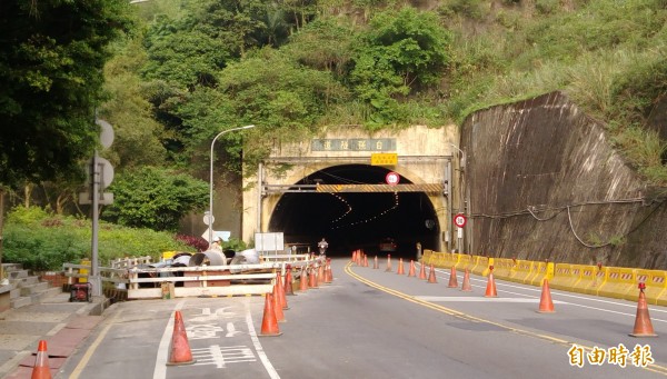 自強隧道換管，基隆市區9日上午開始停水（記者盧賢秀攝）