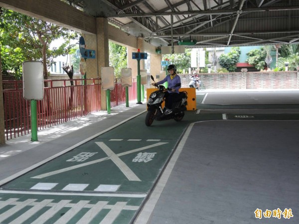 高雄區監理所明舉辦 假日門市 機車考照服務 生活 自由時報電子報