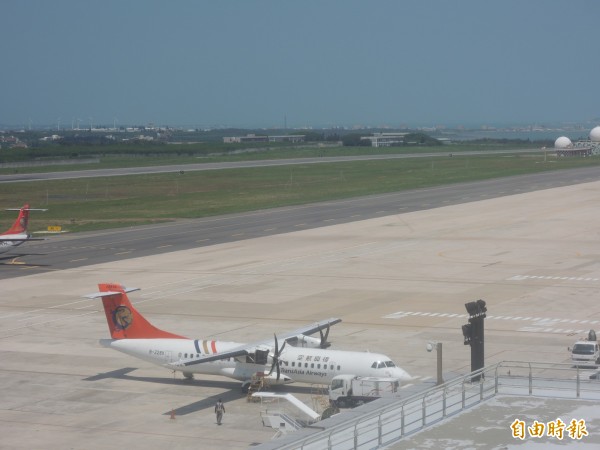 遠東航空營今日證實，遠東航空在復興航空解散不久後，就向興航債權銀行提出要接手重整興航申請。（資料照，記者劉禹慶攝）