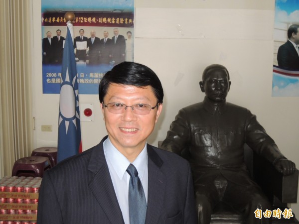 對於南市副市長顏純左將辭職參選下屆市長，國民黨市議員謝龍介（見圖）表達肯定。（資料照，記者王俊忠攝）