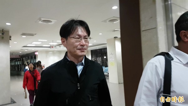 永豐銀經理沙迺俊，訊後被依違反銀行法，諭令60萬元交保。（記者錢利忠攝）