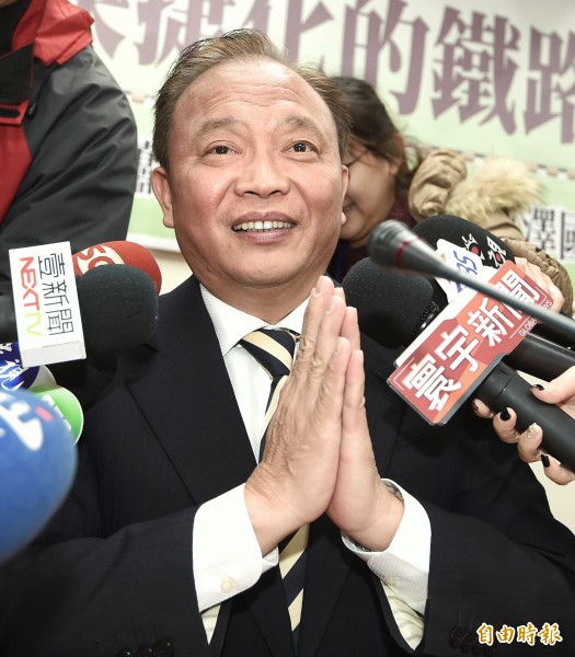 宜蘭縣長林聰賢內定接任農委會主委，這位沒有家世背景的農家子弟，靠著自身努力攀上仕途高峰。（資料照）