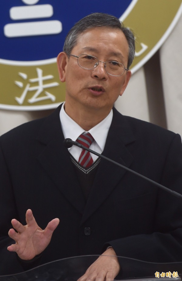 司法院秘書長呂太郎18日召開司法改革記者會。（記者簡榮豐攝）