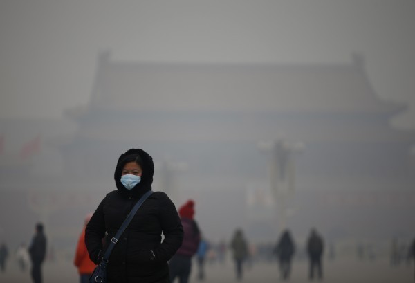 中國多省份霧霾現象嚴重，空氣品質嚴重不良。（路透）