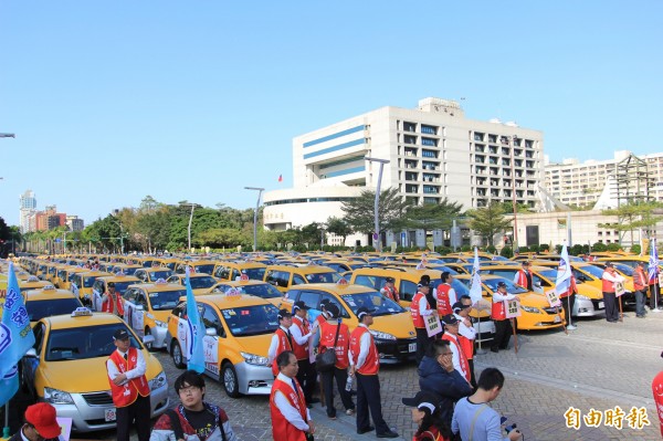 交通部將放寬計程車駕駛年齡限制至70歲，最快3月底上路。（資料照，記者鄭瑋奇攝）