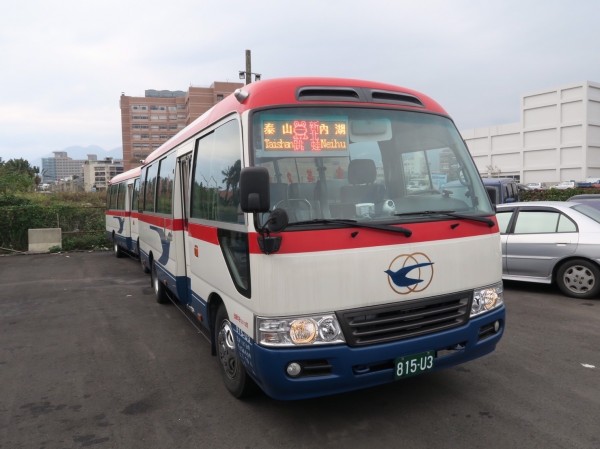 泰山至內湖跳蛙公車，較原路線車程縮減約60分鐘。（圖由新北市交通局提供）