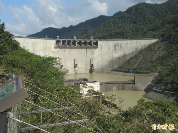 水利署表示，從北水處支援板新地區水量，於3月4日達歷史最高量每日63.7萬噸。圖為翡翠水庫。（資料照，記者翁聿煌攝）