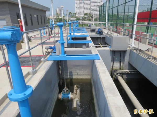 台中市文山水資源回收中心舉辦啟用通水典禮,每日可處理29000噸污水（記者蘇金鳳攝）