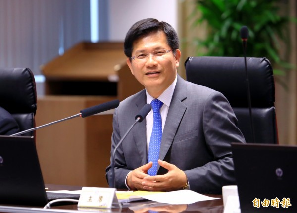 台中市長林佳龍希望外界討論捷運議題時，勿以台北看天下。（記者張菁雅攝）