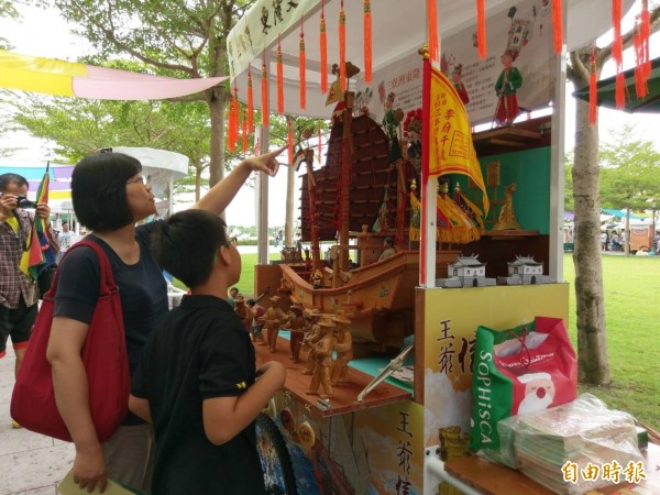 台南市政府今年首度舉辦台南博物館節，集結15個博物館及地方文化館的展覽精華。（記者黃文瑜攝）