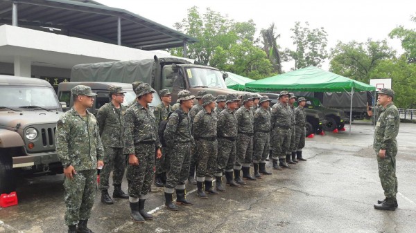 八軍團派遺兵力進駐高雄山區防災。（記者黃佳琳翻攝）