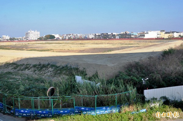 苗栗縣長徐耀昌認為,苗栗醫院遷往遠雄醫療園區基地,是苗栗醫院可以脫胎換骨的契機。(資料照,記者彭健禮攝) 苗栗縣長徐耀昌認為,苗栗醫院遷往遠雄醫療園區基地,是苗栗醫院可以脫胎換骨的契機。(資料照,記者彭健禮攝)