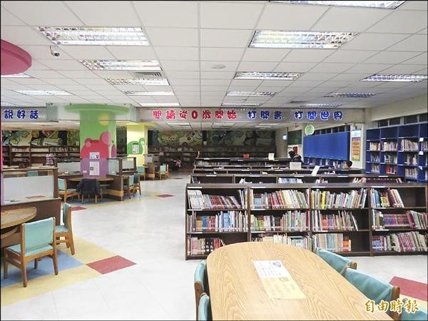 基隆市文化中心，圖為圖書館。（資料照，記者俞肇福攝）