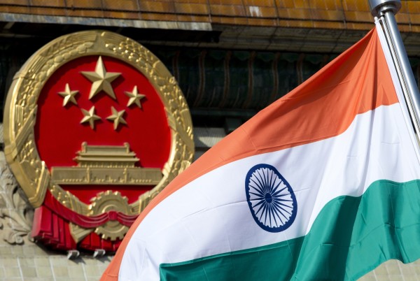 中印邊界問題緊張，印媒指控中國與巴基斯坦用美人計色誘官員，藉以獲取情報。（美聯社）