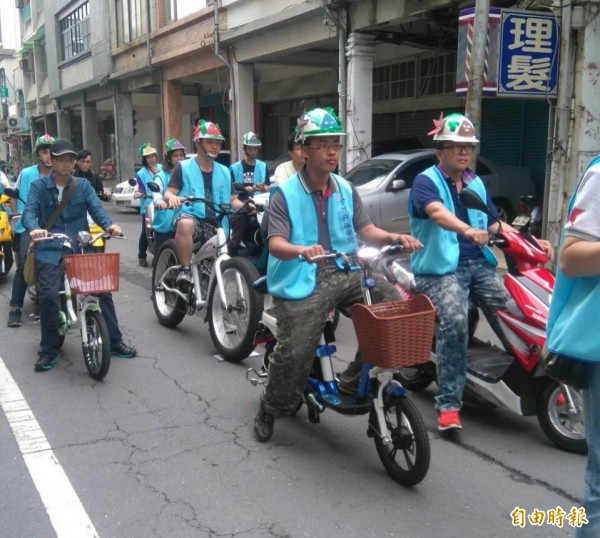 高市補助淘汰燃油車並新購電動車，哈瑪星最高4萬5千元全國最高。（記者陳文嬋攝）