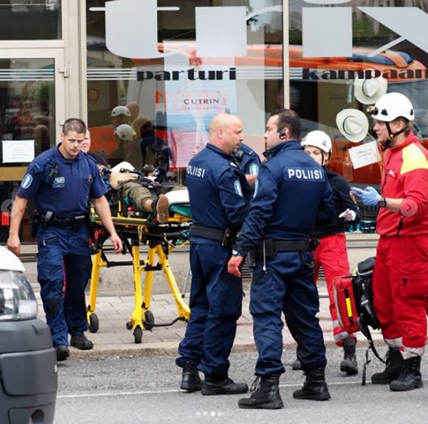 芬蘭西南部城市圖爾庫（Turku）的市集廣場在當地時間18日下午3時左右，一名男子持刀砍人，至少有2人死亡、8人受傷。（歐新社）