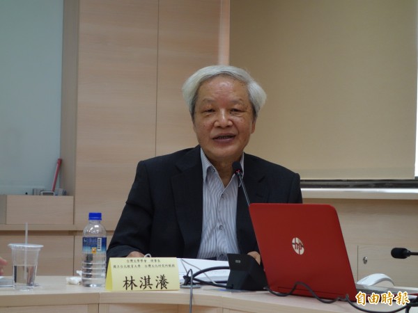 台灣文學學會理事長林淇瀁（詩人向陽）。（記者吳柏軒攝）