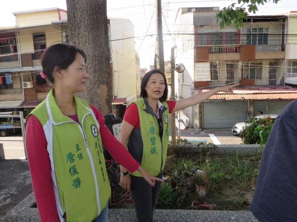 台南市議員唐碧娥認為,增設健康器材可以讓民眾多多出外運動。(記者邱灝唐翻攝) 台南市議員唐碧娥認為,增設健康器材可以讓民眾多多出外運動。(記者邱灝唐翻攝)