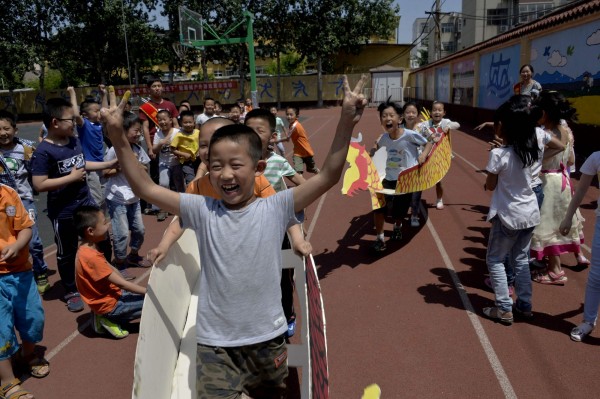 中國濟南一間雙語國小日前剛開學，但就在開學當天校方就將一名7歲男童退學處分，原因是他太調皮。圖為示意圖與新聞無關。（法新社）