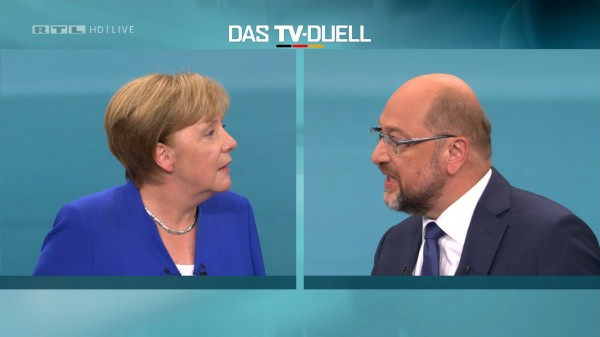 德國大選將在24日舉行,現任總理梅克爾(Angela Merkel)與主要對手舒爾茲(Martin Schulz)在電視辯論中談及北韓議題。(路透) 德國大選將在24日舉行,現任總理梅克爾(Angela Merkel)與主要對手舒爾茲(Martin Schulz)在電視辯論中談及北韓議題。(路透)