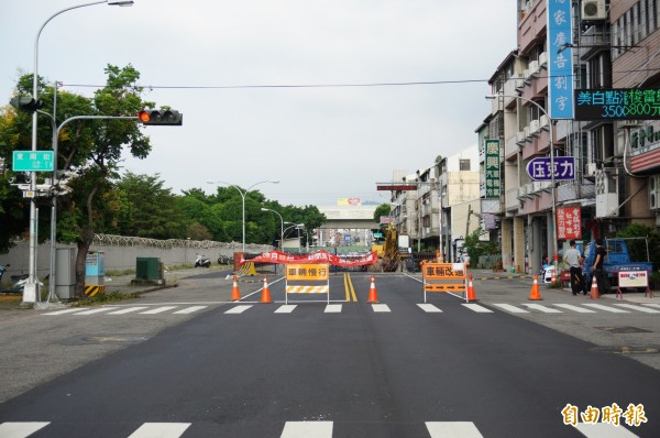 精武路地下道10日凌晨起封閉。（記者何宗翰攝）