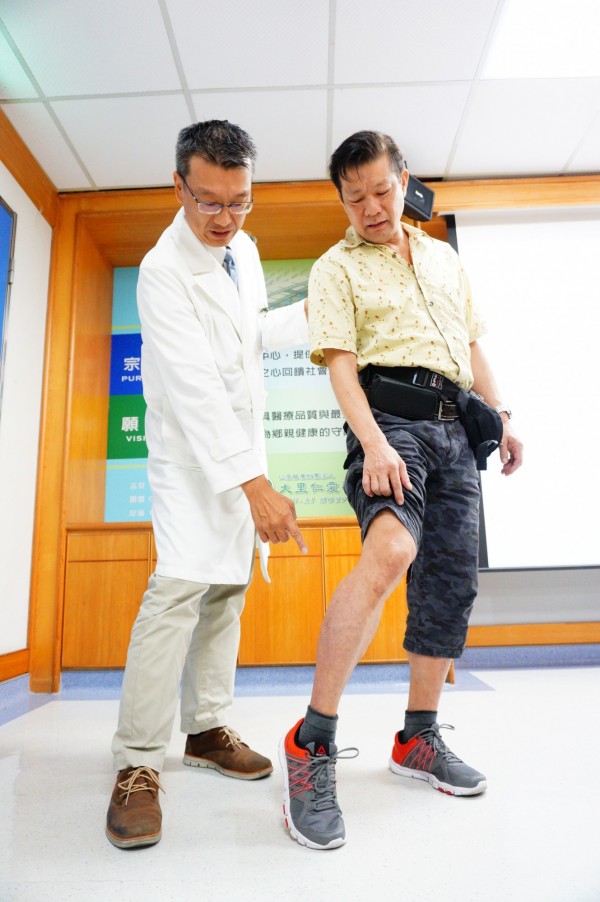 醫病 抽煙喝酒 作息不正常潛在乾癬體質易發作 即時新聞 自由健康網