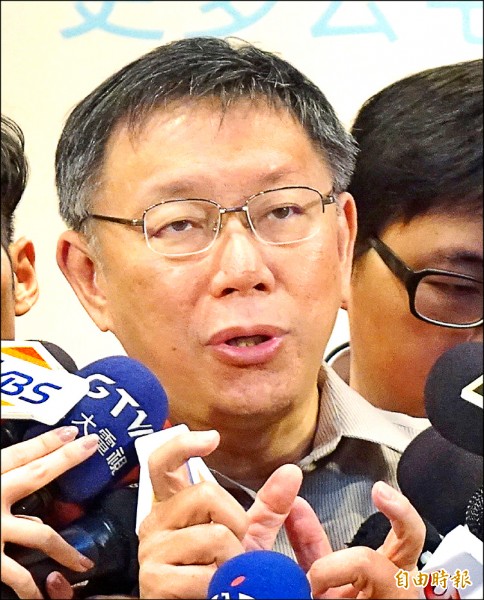 台北市長柯文哲稱會儘速跟遠雄坐下來談大巨蛋後續事宜。（記者方賓照攝）