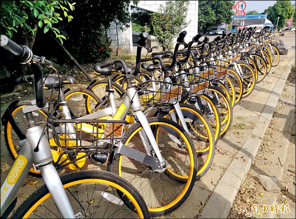 oBike共享單車進駐西螺，這幾天民眾使用反應不錯。（記者黃淑莉攝）